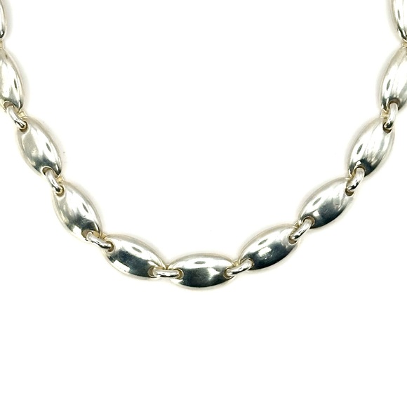 Tiffany & Co VINTAGE RETIRED Silver Oval Link Pebble Necklace - Picture 3 of 6